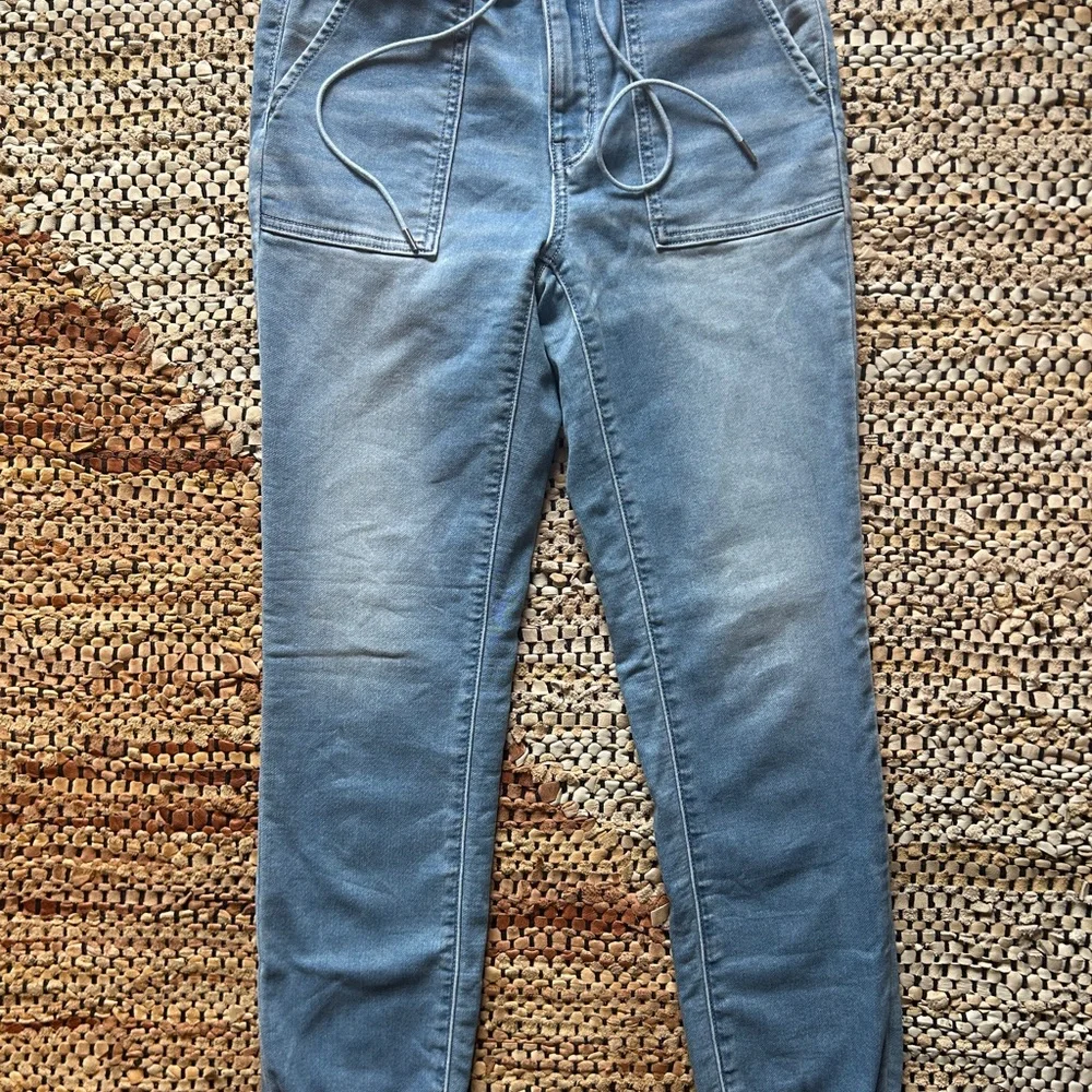 AE Ne(x)t Level Soft Knit High-Waisted Jegging Jogger - Picture 2 of 5
